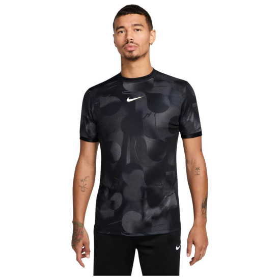 Nike Ανδρική κοντομάνικη μπλούζα Dri-FIT Academy+ Nike Ανδρική κοντομάνικη μπλούζα Dri-FIT Academy+
